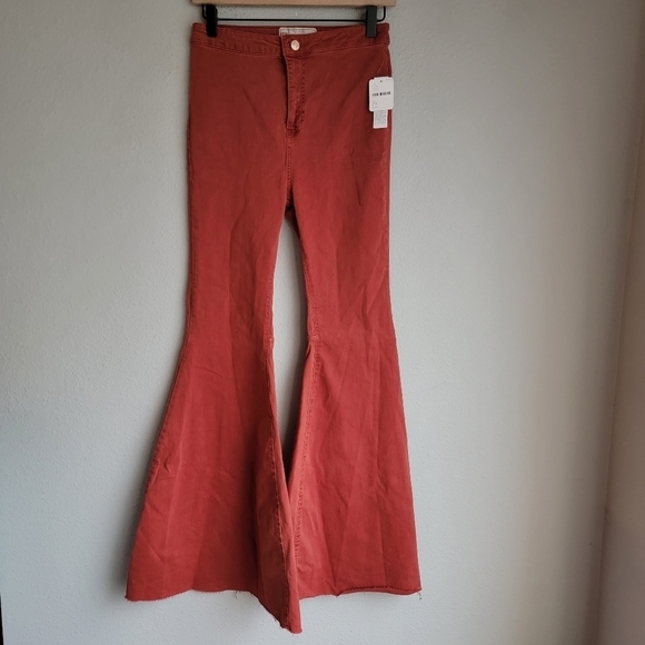 Free People Just Float On Flares in Terracotta size 26 NWT - Picture 4 of 7